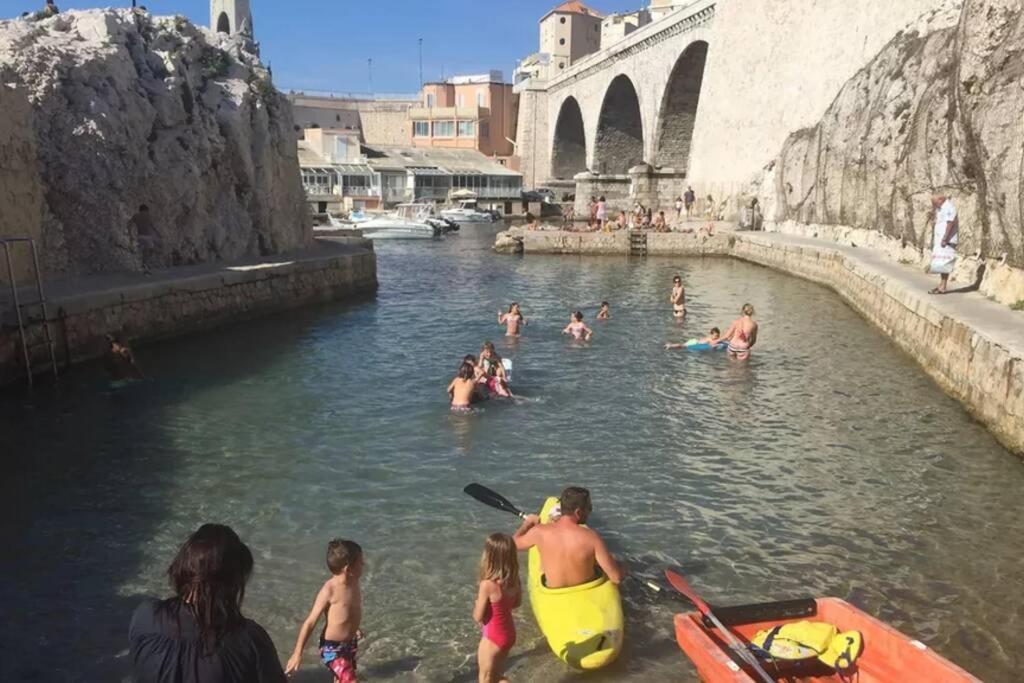 Une Calanque Au Coeur De La Ville Marseille Exteriér fotografie